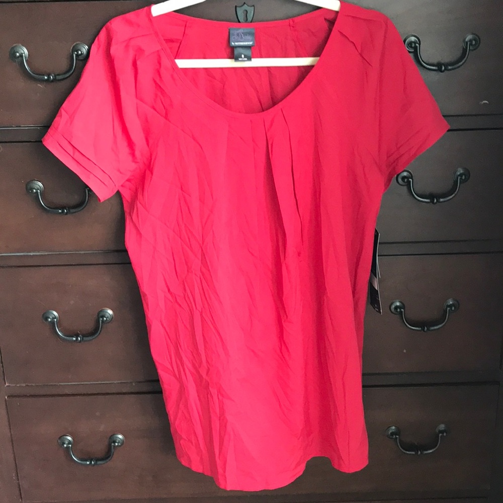 Oh Baby by Motherhood Maternity Top size Small Red
